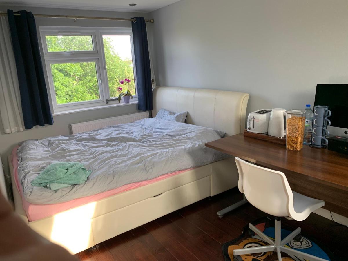 Bed and Breakfast Baoyan Лондон Екстер'єр фото