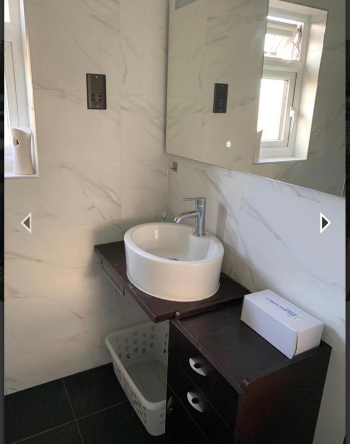 Bed and Breakfast Baoyan Лондон Екстер'єр фото
